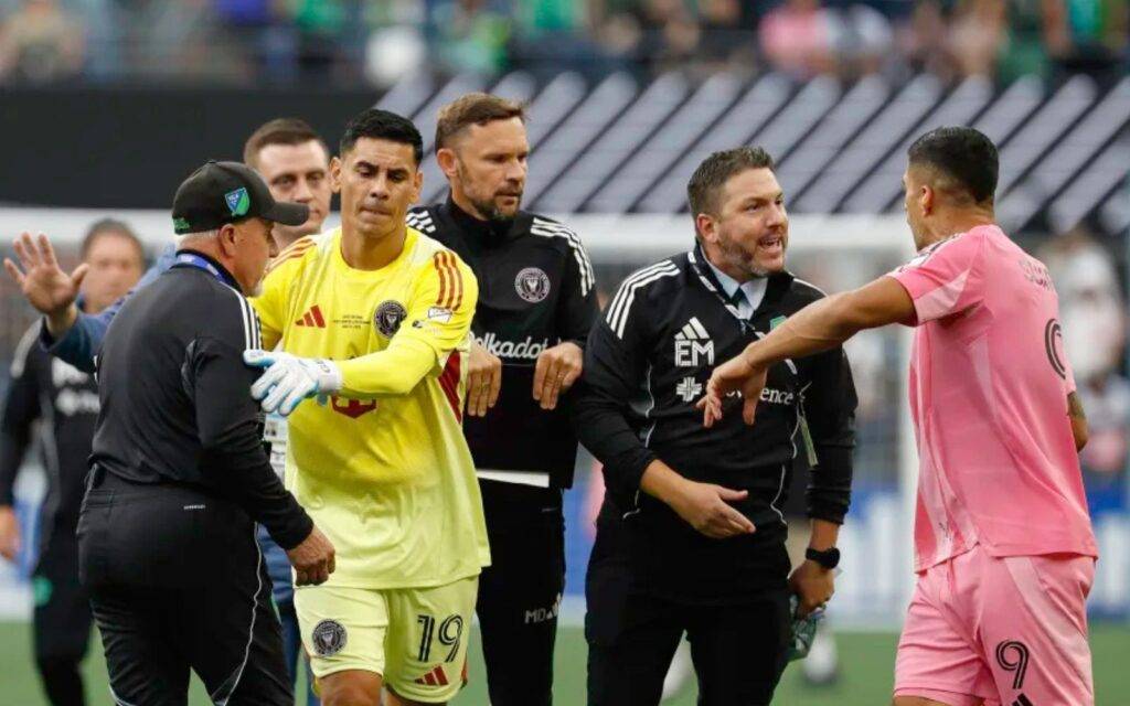 لوئیس_سوارز2 - کانن بت